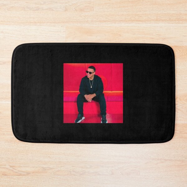Item preview, Daddy Yankee rojo y negro Camiseta clásica designed and sold by Impressvibes.