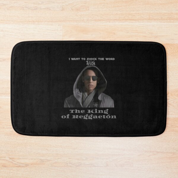 Item preview, El rey del reggaeton daddy yankee Camiseta clásica designed and sold by Impressvibes.