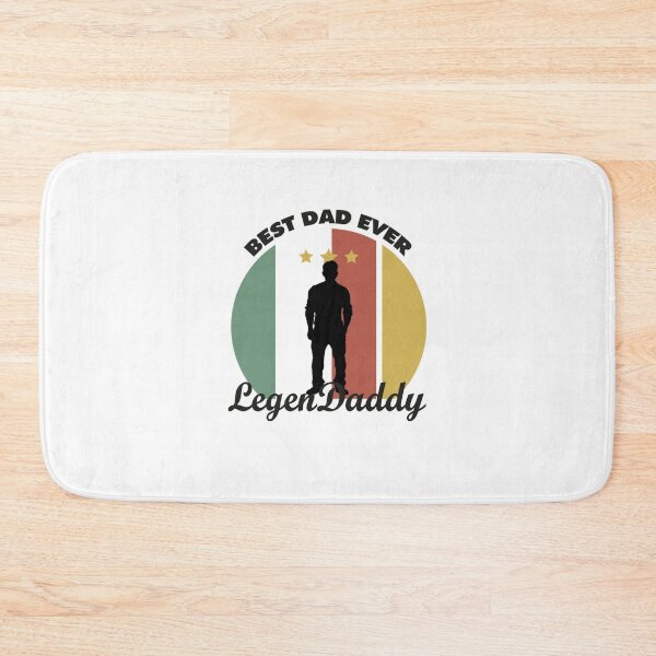 Item preview, Idea de regalo de Legendaddy para todos los papás geniales Camiseta esencial designed and sold by Impressvibes.