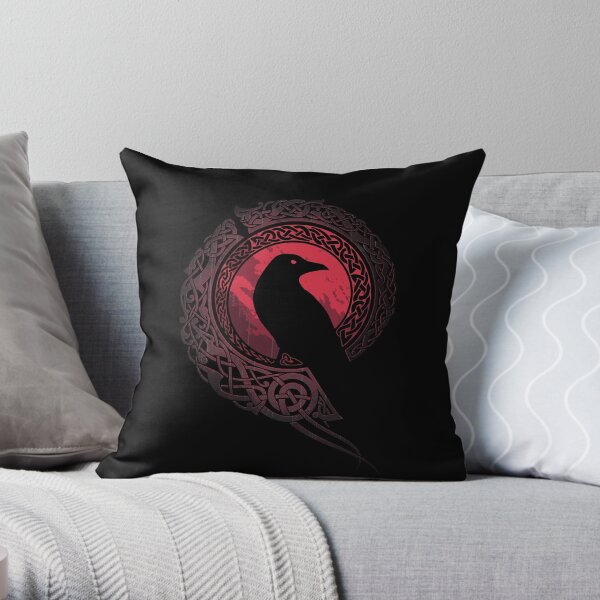 EDDA Throw Pillow