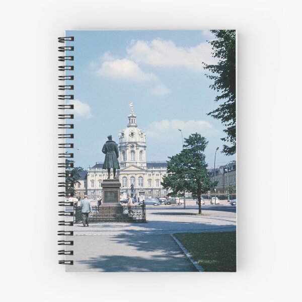 Artikelvorschau, 1960er - Schloss Charlottenburg, Berlin, Deutschland entworfen und verkauft von thatwaslife.