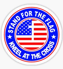 STAND FÜR DIE FLAGGE - KNEUS AM KREUZ Sticker