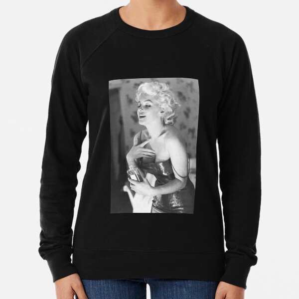 Marilyn monroe sweatshirt rue21 discount