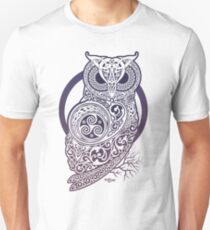 CELTIC OWL Unisex T-Shirt