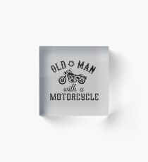 Bloque acrílico Viejo con una motocicleta