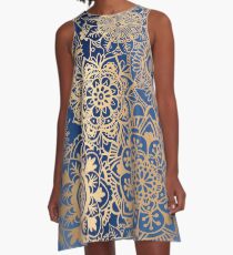 Blau und Goldmandala-Muster A-Linien Kleid
