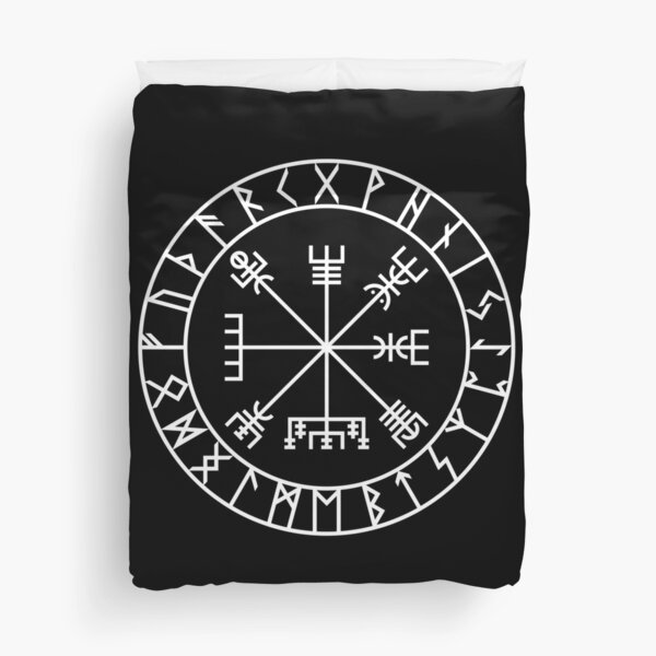VegvĂsir PATH GUIDE and Elder Futhark RUNES Duvet Cover