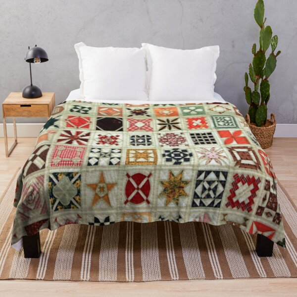Artikelvorschau, Quadratisches Patchwork-Mosaik mit verschiedenen Innenformen und Schattierungen entworfen und verkauft von ErisMerch.