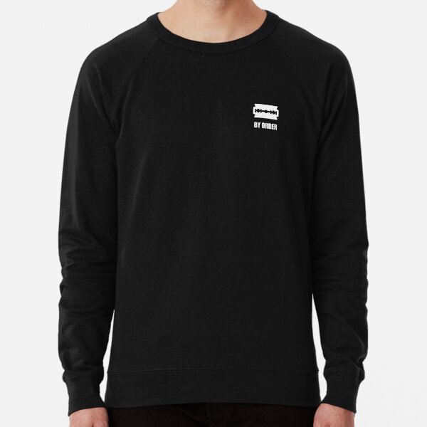 sweatshirt with white collar