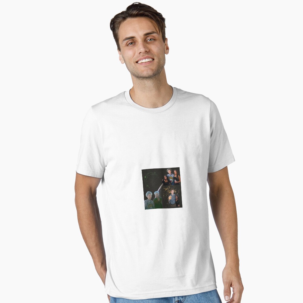 Artikel-Vorschau von Essential T-Shirt, designt und verkauft von KeeleyCurtis.