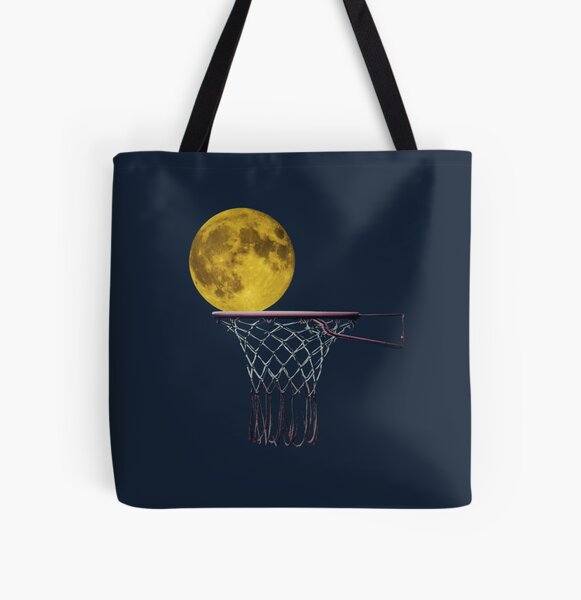 Artikel-Vorschau von Lässiges Moon-Basketball-T-Shirt, designt und verkauft von e-Shop67.