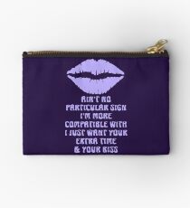 Kiss Purple Zipper Pouch