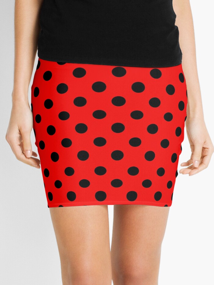polka dot mini skirt outfit