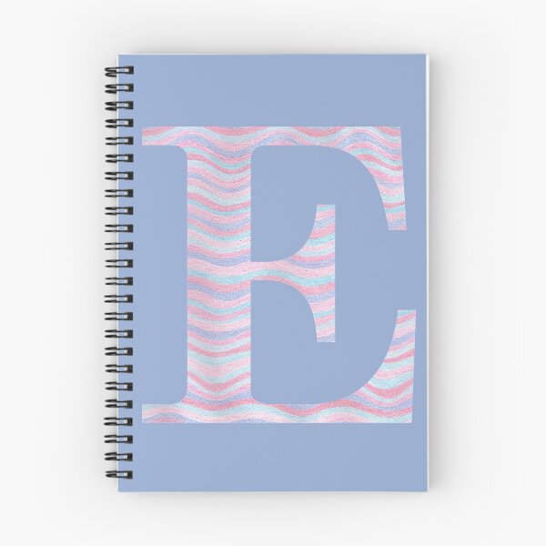 Artikelvorschau, Initiale E Rosenquarz und Serenity Pink Blau Wellenlinien entworfen und verkauft von theartofvikki.