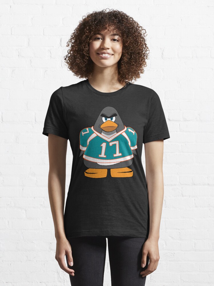 Jaylen Waddle Miami Football Penguin #17' Essential T-Shirt for