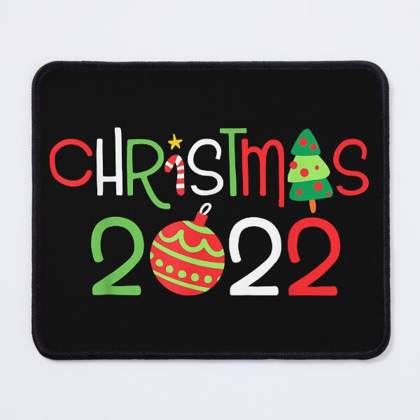 Aperçu de l'œuvre Pyjama de Noël 2022 assorti à la famille Happy Holiday Xmas créée et vendue par IsraelCastro.