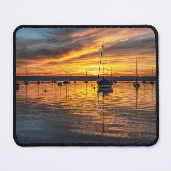 Item preview, lake designed and sold by Tibor Leiter.