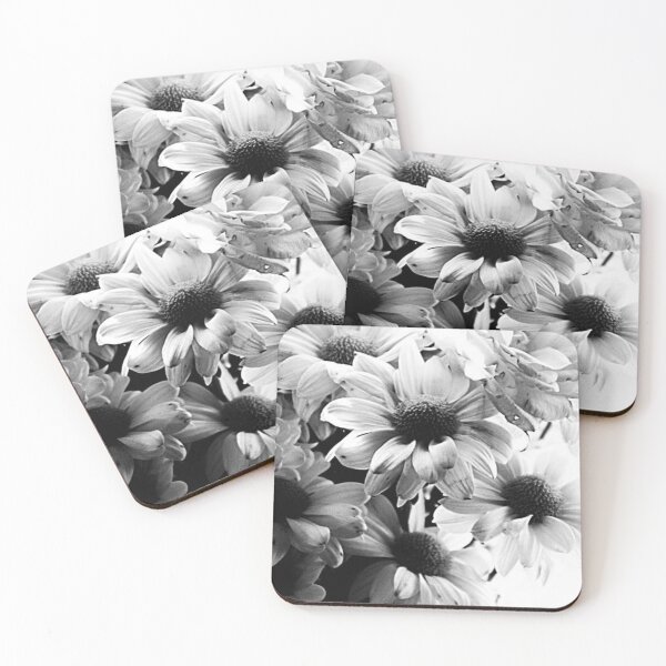 Item preview, flowers black and white designed and sold by Francespoppy.
