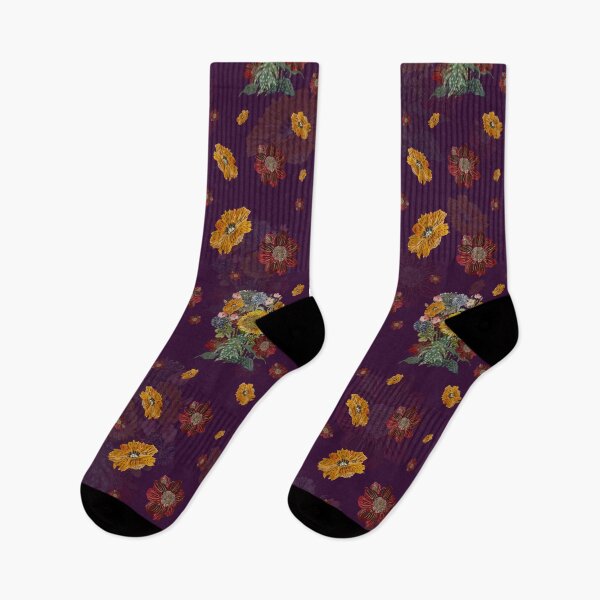 Artikelvorschau, Bouquet flower seamless pattern on violet background entworfen und verkauft von Yana Mustafina | Boho Soulful Designs.