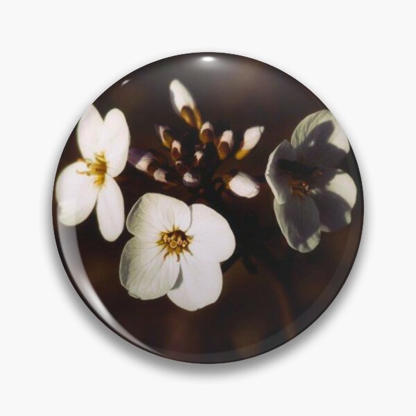 Item preview, white wildflower designed and sold by Francespoppy.