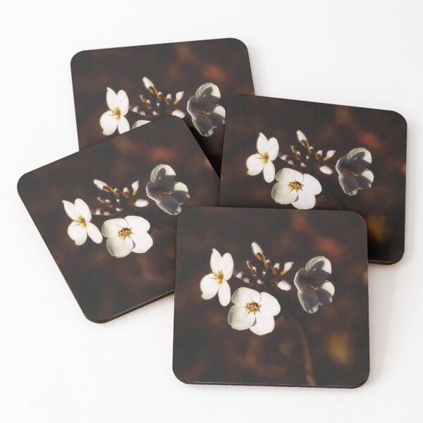 Item preview, white wildflower designed and sold by Francespoppy.