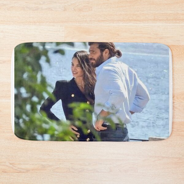 Item preview, Viola come il mare Francesco Demir e Viola Vitale designed and sold by Dragon20yt.