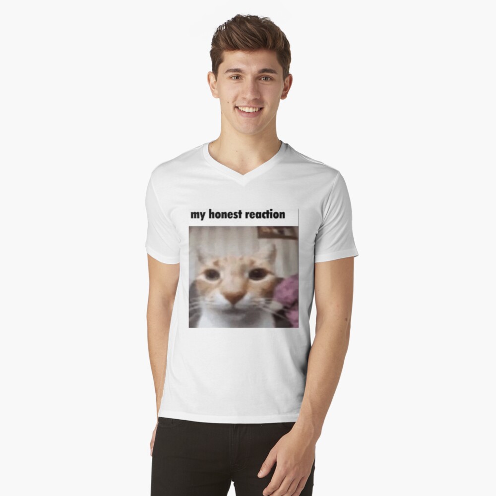 Aperçu de l'œuvre T-shirt col V créée et vendue par cocksnot.