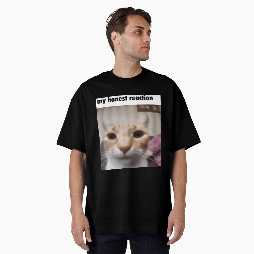 Aperçu de l'œuvre T-shirt oversize créée et vendue par cocksnot.
