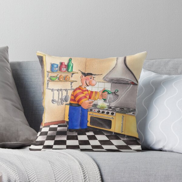 Item preview, OELLIE, making tea designed and sold by Colette van der Wal.