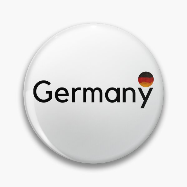 Artikelvorschau, World Cup Kick Off kommt nach Hause nach Deutschland Sport Fußball Design entworfen und verkauft von Fortified.