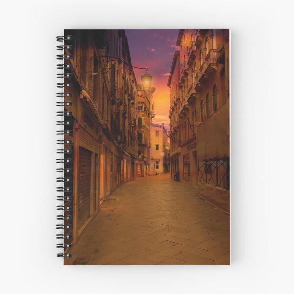 Artikelvorschau, Hintergasse in Venedig entworfen und verkauft von Nigel Donald.