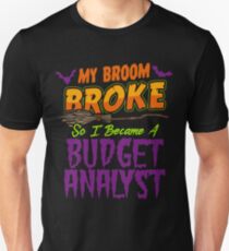 Budget analyst Haloween funnyshirt Unisex T-Shirt