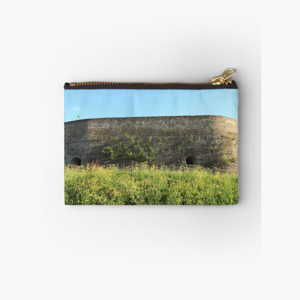 Item preview, solid bastion designed and sold by mrivserg.