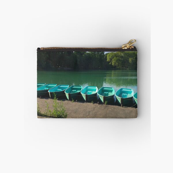Aperçu de l'œuvre Lyon - Alignement de barques au parc créée et vendue par AHELENE.