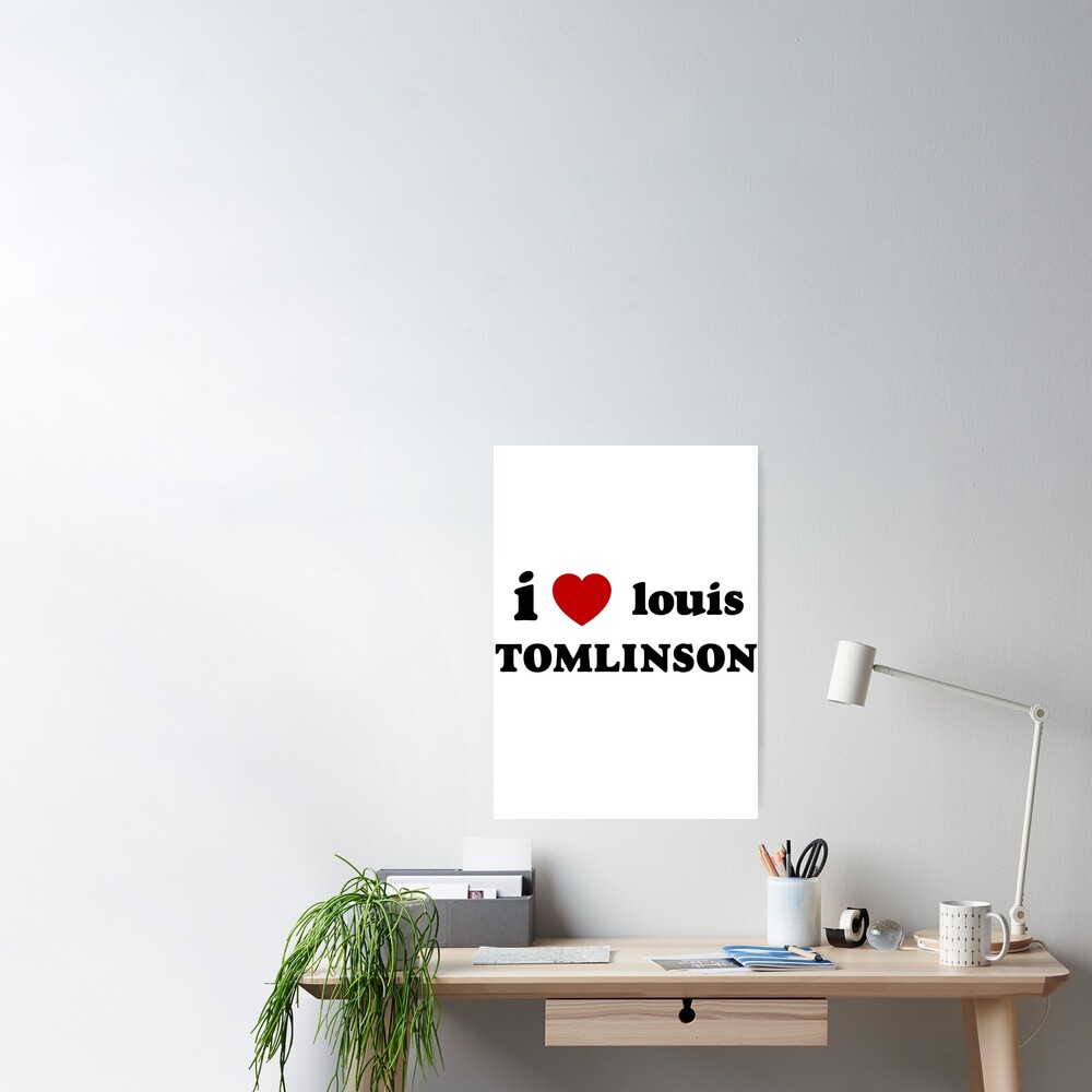 Eletees Louis Tomlinson I Love My Boyfriend Shirt