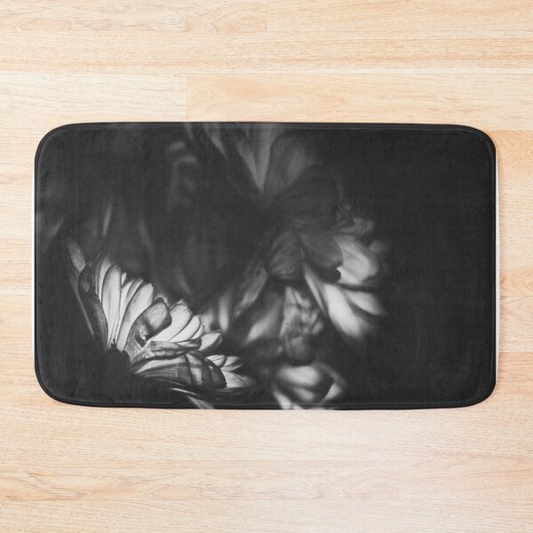 Item preview, flowers black and white designed and sold by Francespoppy.