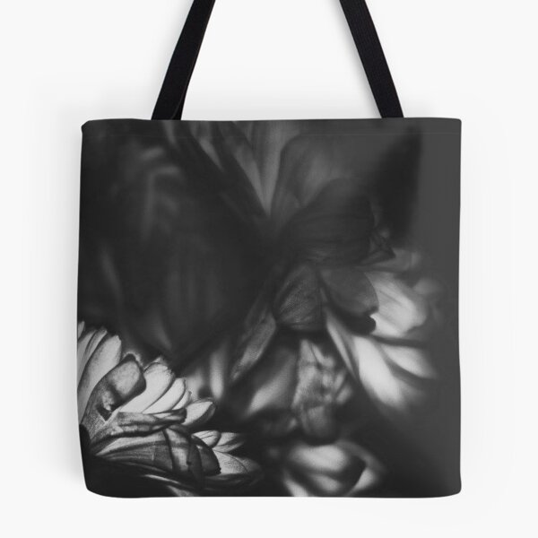 Item preview, flowers black and white designed and sold by Francespoppy.