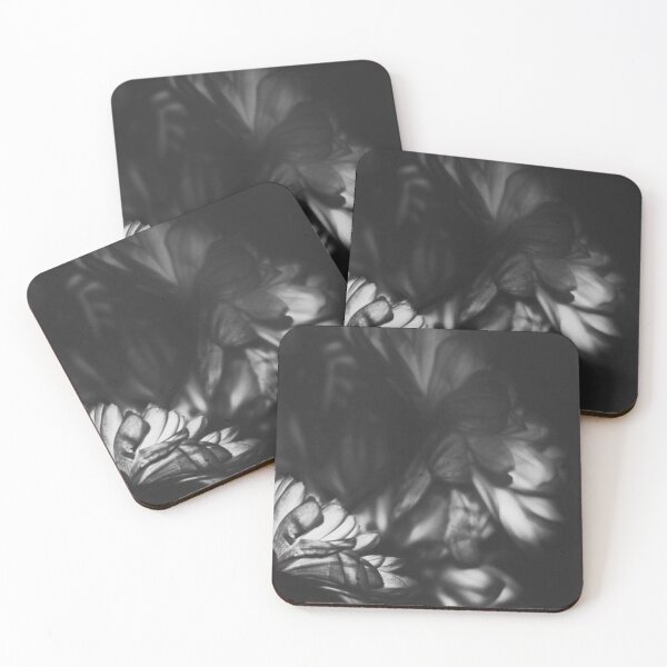 Item preview, flowers black and white designed and sold by Francespoppy.