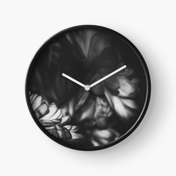 Item preview, flowers black and white designed and sold by Francespoppy.
