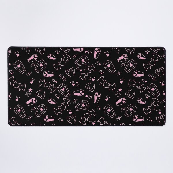 Vista previa del artículo con la obra «Draculaura Pink - Diseño de mosaico de vampiro gótico pastel con colmillos, ataúdes y murciélagos», diseñado y vendido por SnowAfterFyre.