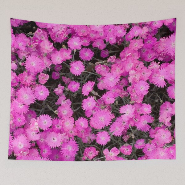 Artikelvorschau, Pinke Blumen entworfen und verkauft von The Love Quill.