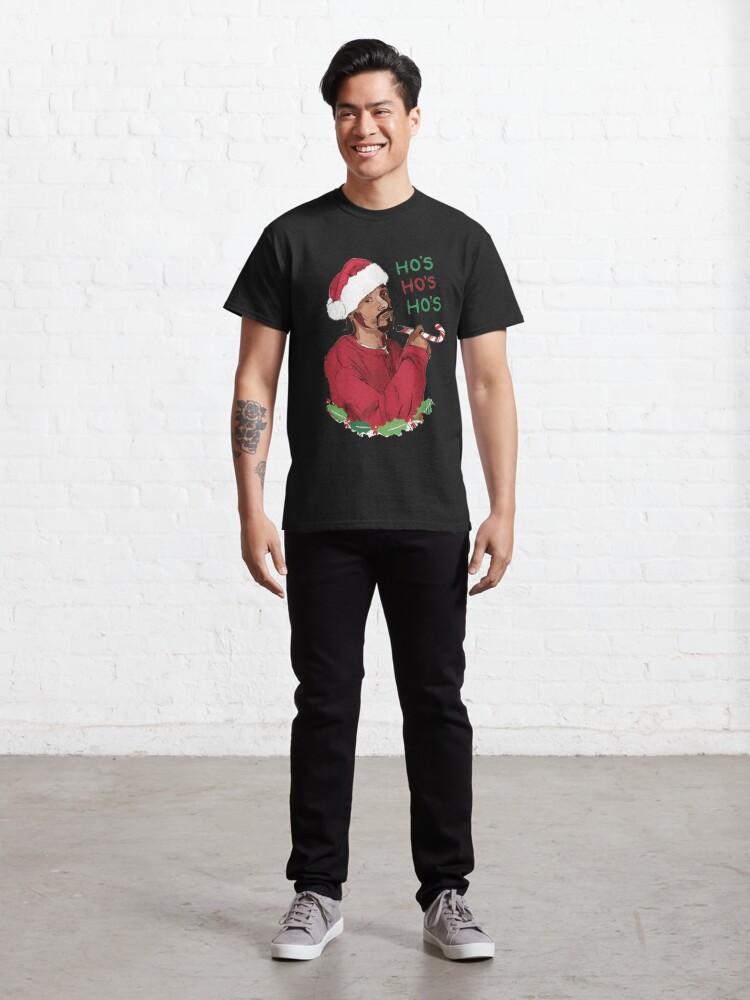 Discover Snoop Dogg Christmas Classic T-Shirt