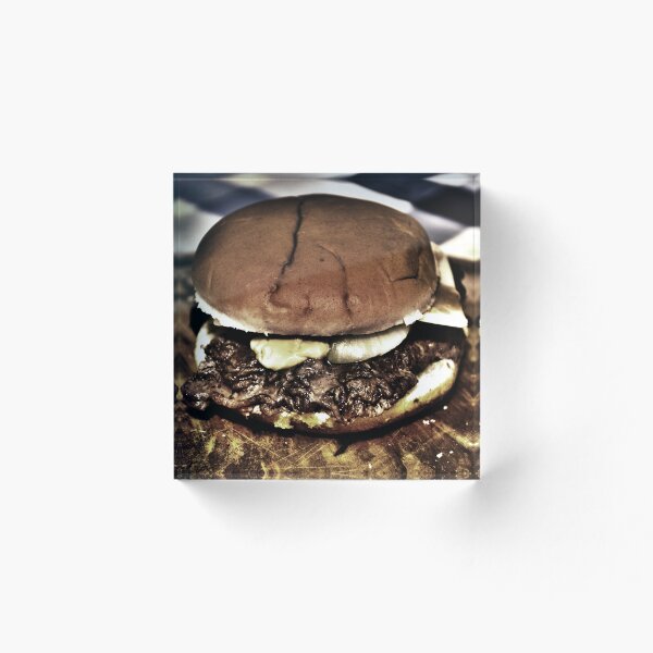 Artikelvorschau, cheeseburger with bacon bits entworfen und verkauft von Michael Hofmann.