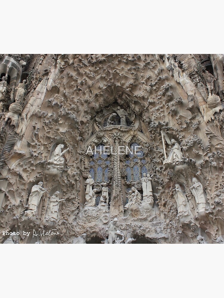 Facade de la nativite by AHELENE