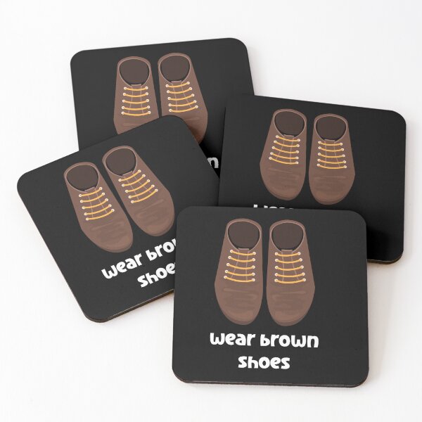 Aperçu de l'œuvre porter des chaussures marron jour créée et vendue par Akimatax ✯✯✯✯✯.