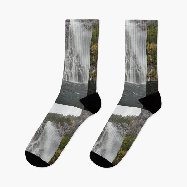 Artikelvorschau, Fjordwasserfall im Oktober entworfen und verkauft von ssmathers.