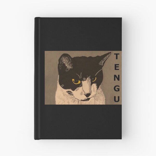 Artikelvorschau, Tengu, die Hauskatze, ist ein süßes und kuscheliges Kunstwerk entworfen und verkauft von DMcK Designs.