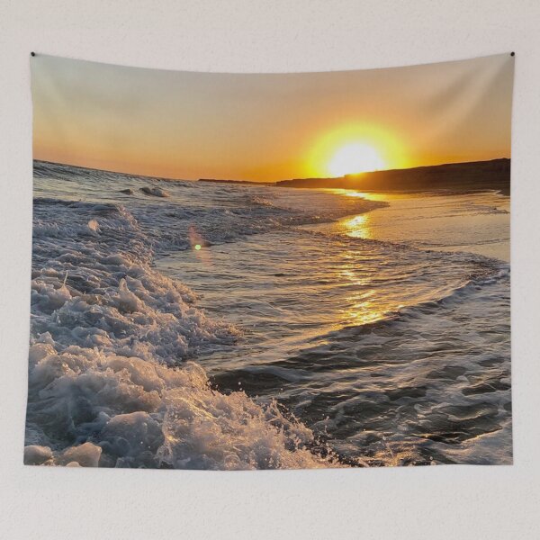 Artikelvorschau, Sonnenuntergang am Strand entworfen und verkauft von Muycote.