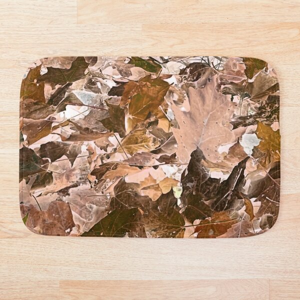 Artikelvorschau, Crisp Browns of Fall - Fotoillustration eines Spaziergangs durch Blätter entworfen und verkauft von SketchViews.