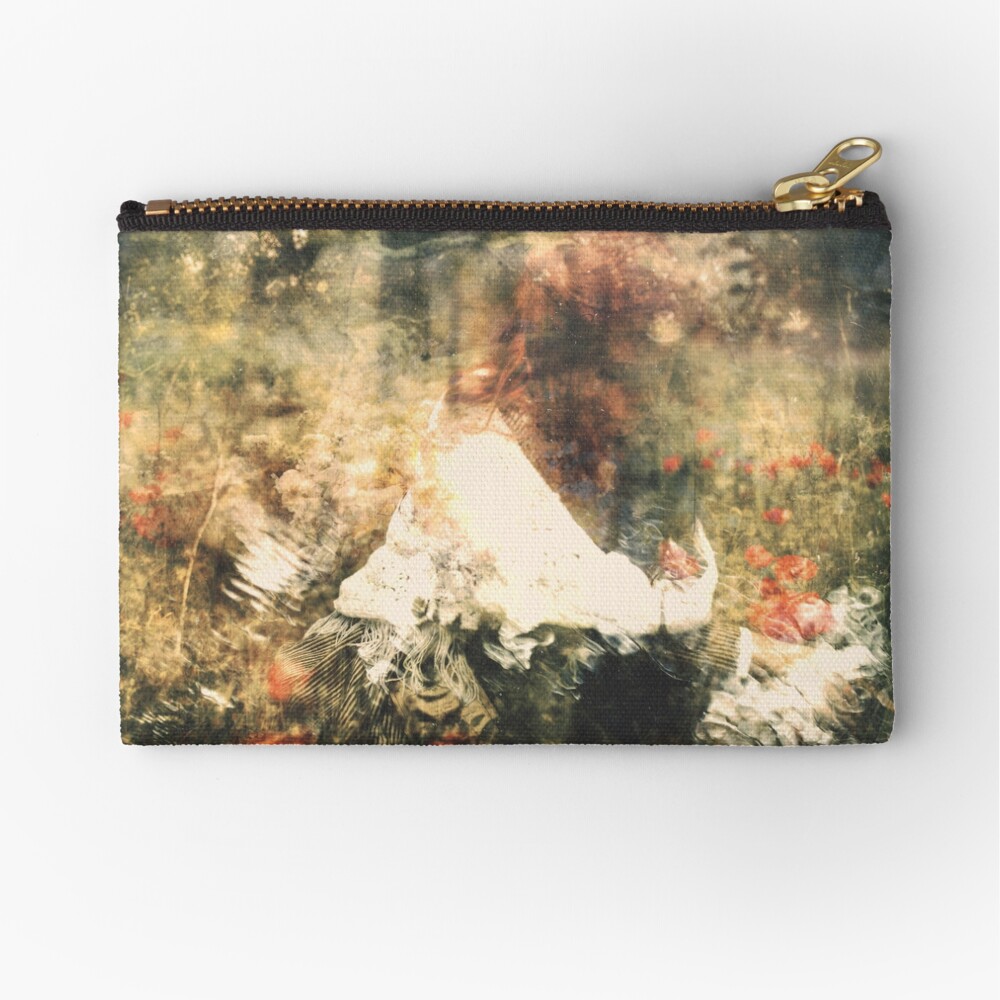 Aux Lueurs Passées Zipper Pouch